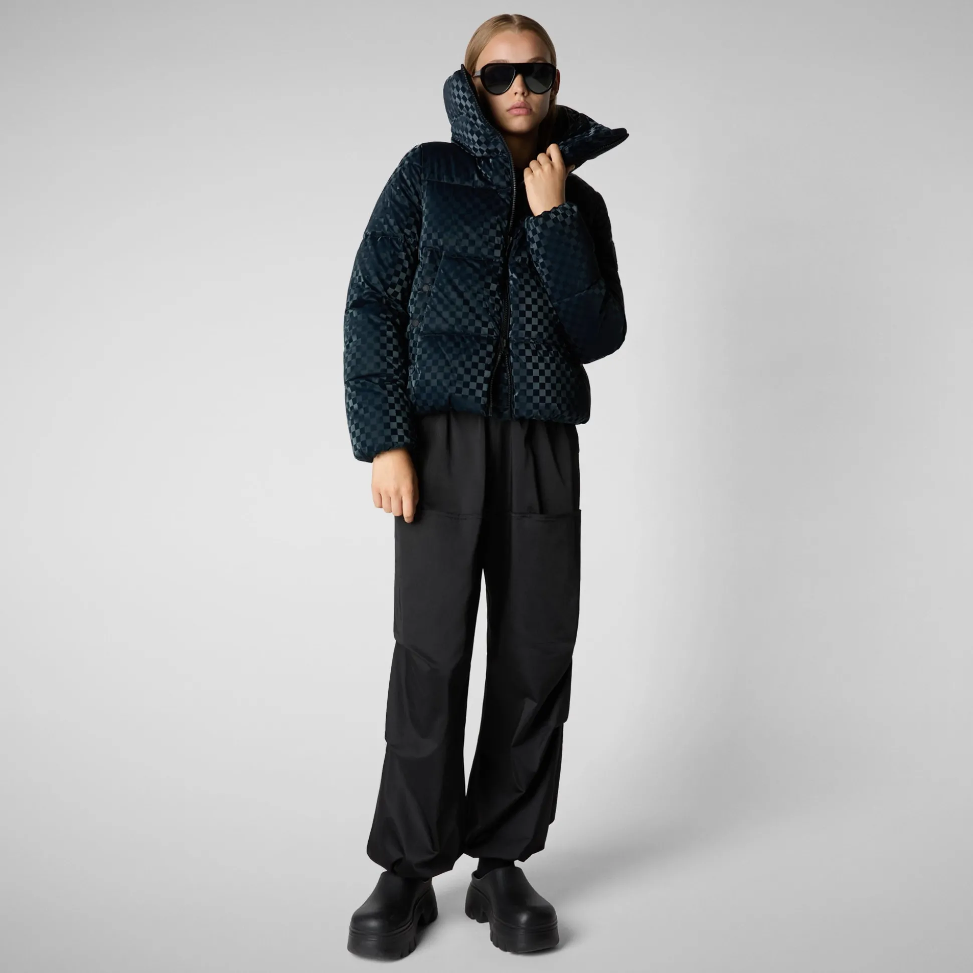 Women's Animal free Puffer Jacket Alas in Blue Black