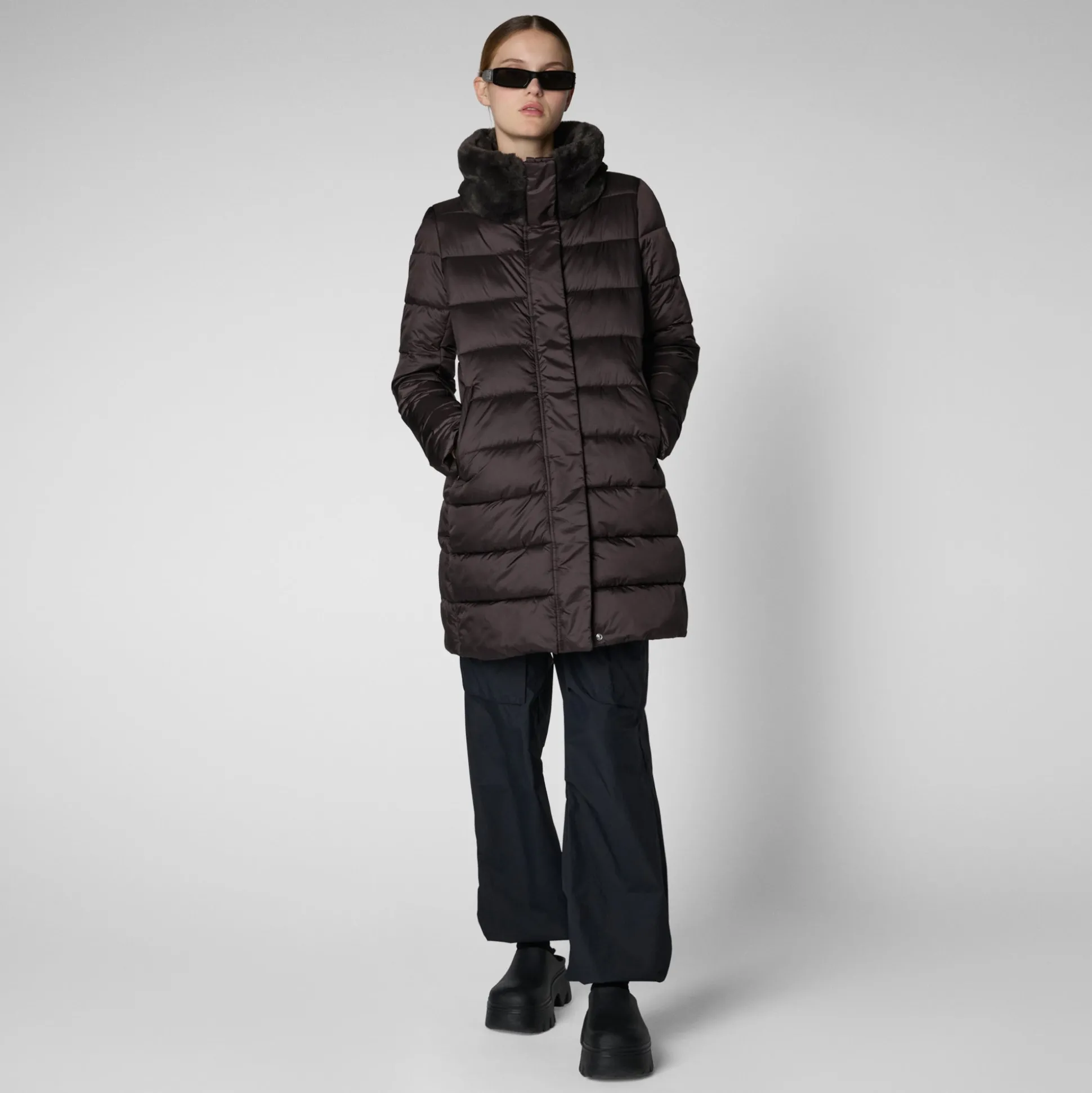 Women's Animal free Puffer Coat Dalea with Faux Fur Collar in Brown Black
