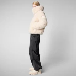 Women's Faux Fur Jacket Kennie in Shore Beige