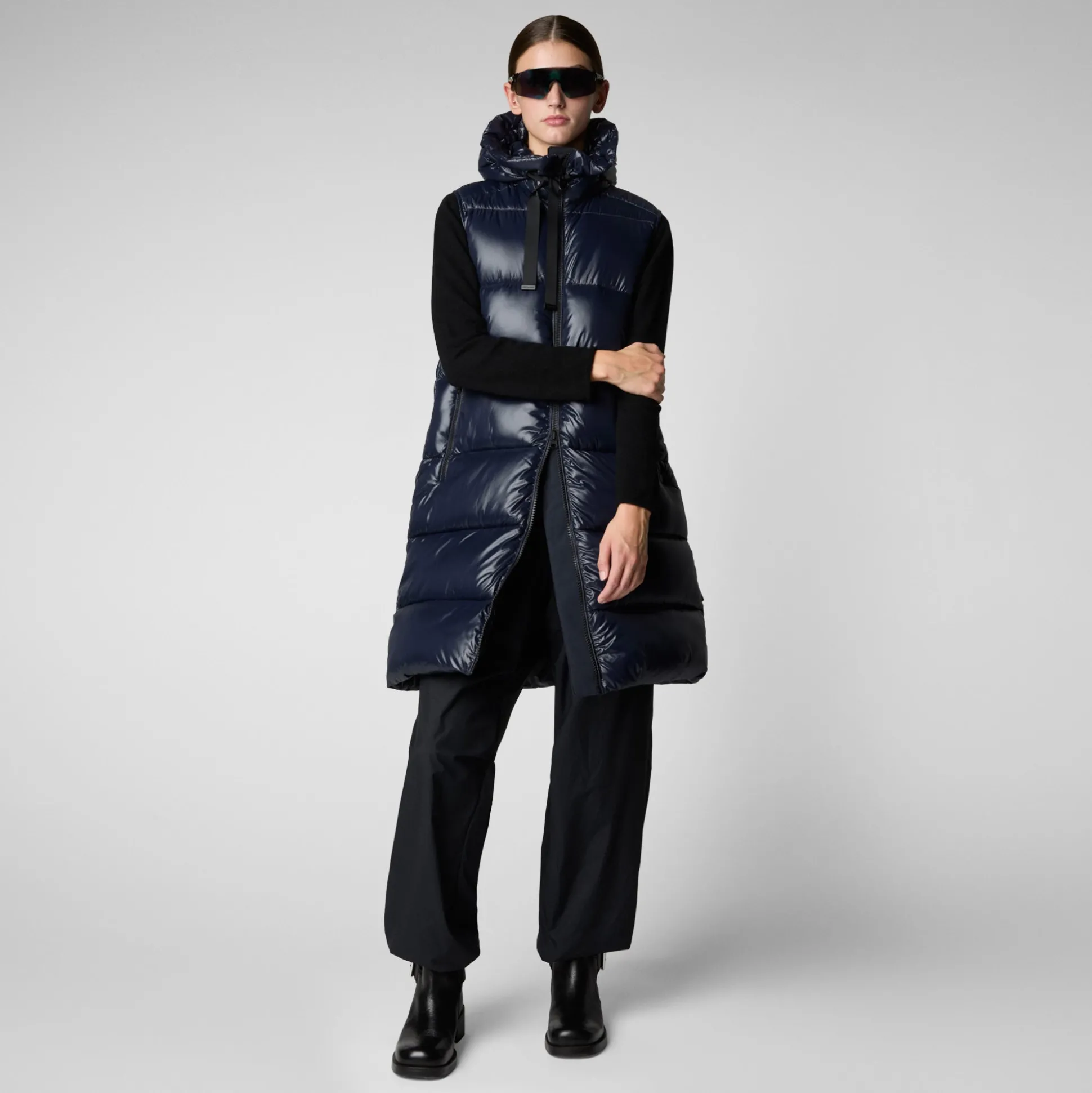 Women's Hooded Animal free Puffer Vest Iria in blue black