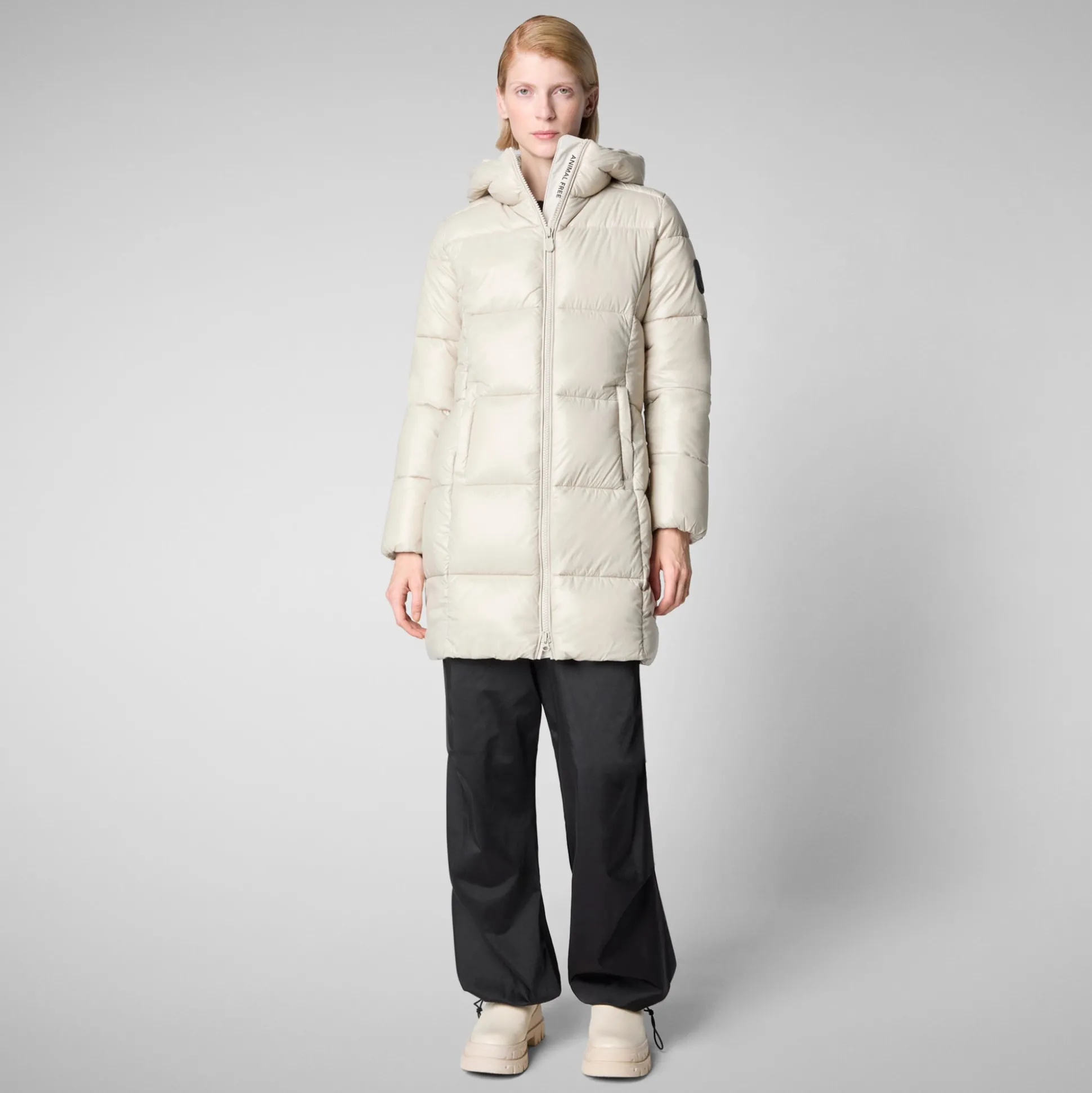 Women's Hooded Animal free Puffer Jacket Ines in Rainy Beige