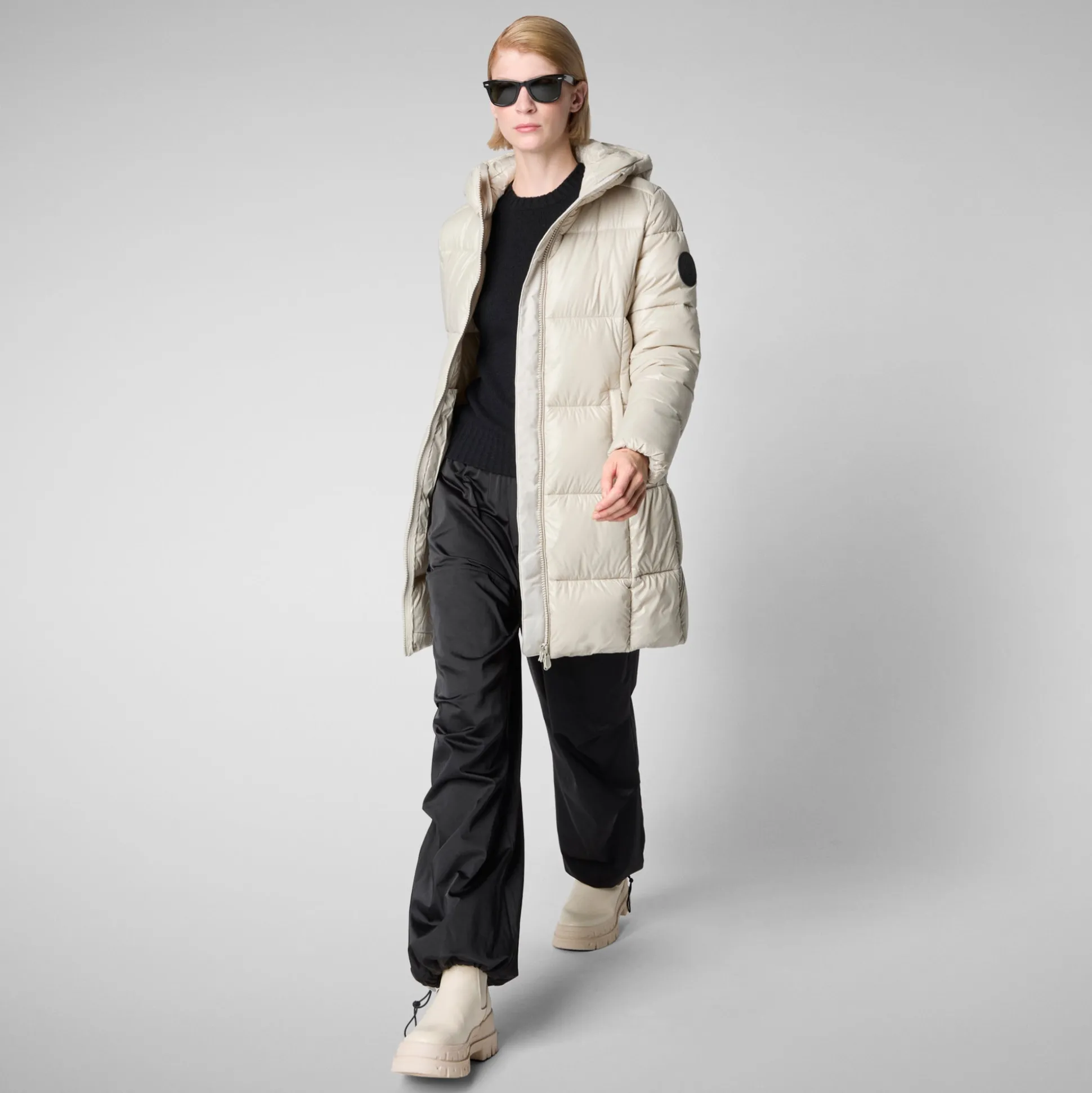 Women's Hooded Animal free Puffer Jacket Ines in Rainy Beige