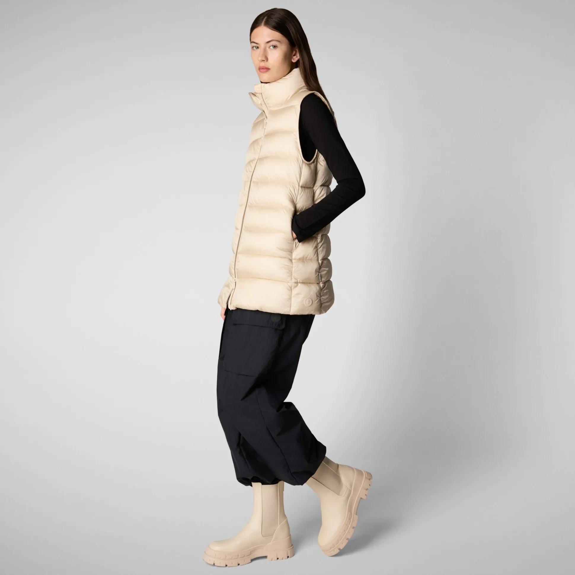 Women's quilted vest Coral in SHORE BEIGE