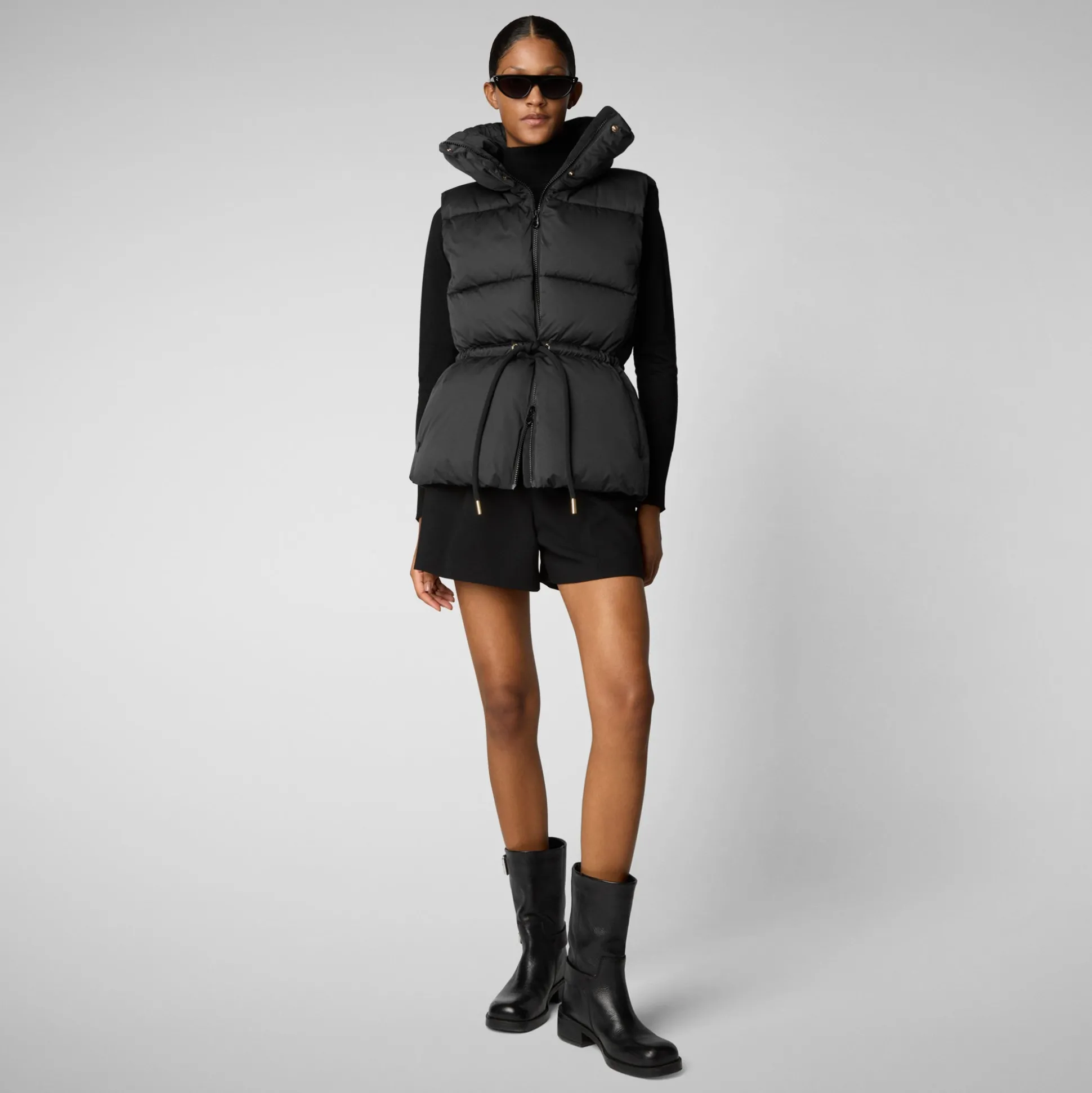 Women's vest Ren in EDEL in Black